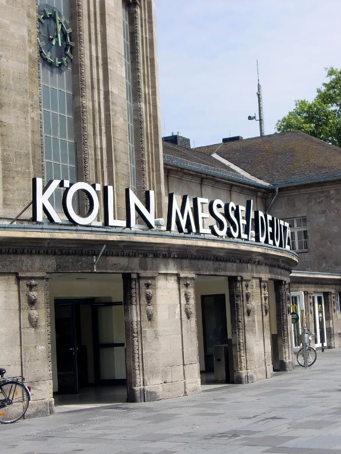 Fewo Koeln Ngoại thất bức ảnh