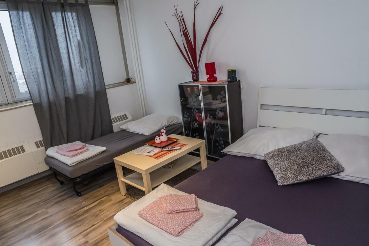 Fewo Koeln Ngoại thất bức ảnh